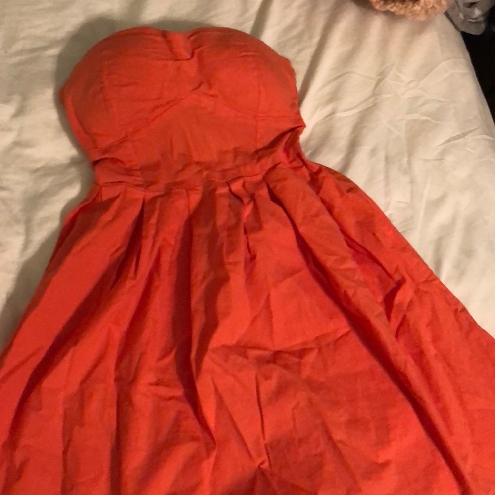 strapless dress